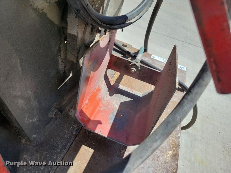 image for item JO9098 Edwards Jaws IV  iron worker