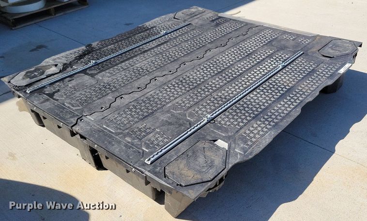 image for item JO9099 Decked  toolbox