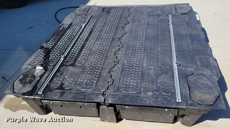 image for item JO9099 Decked  toolbox