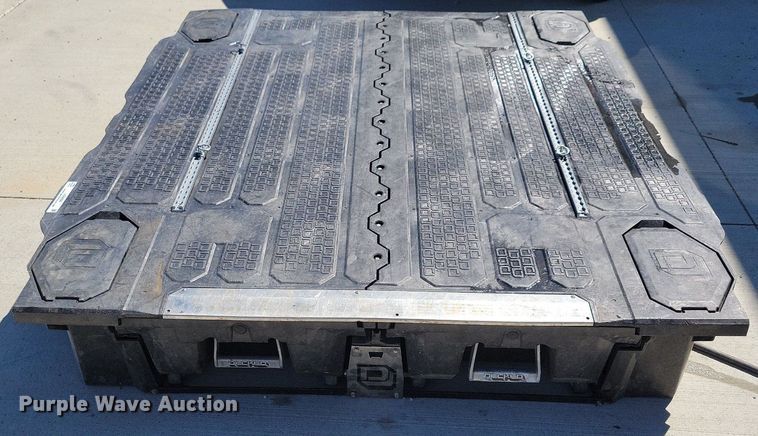 image for item JO9099 Decked  toolbox