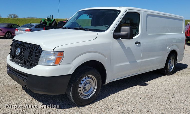 image for item JO9102 2016 Nissan NV 2500HD  van