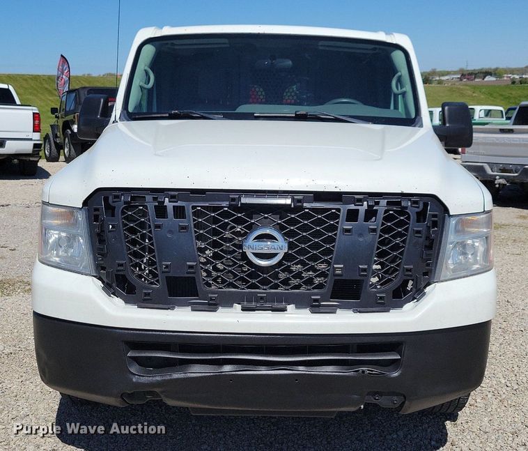 image for item JO9102 2016 Nissan NV 2500HD  van