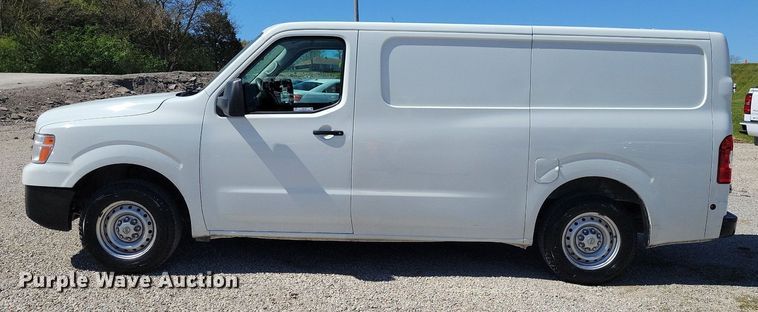 image for item JO9102 2016 Nissan NV 2500HD  van