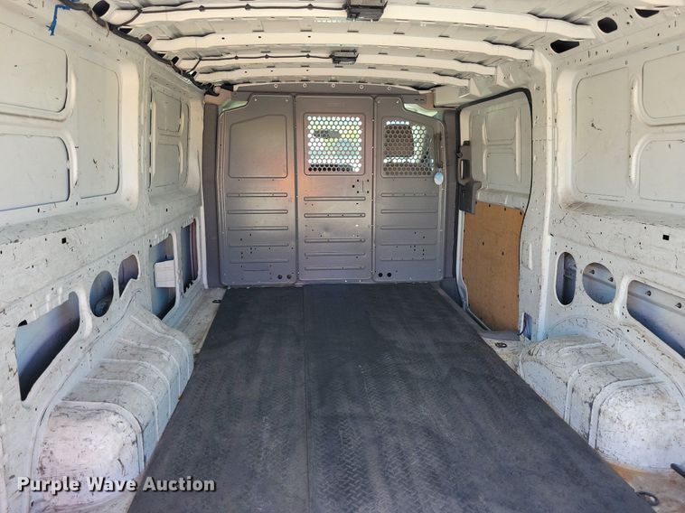 image for item JO9102 2016 Nissan NV 2500HD  van