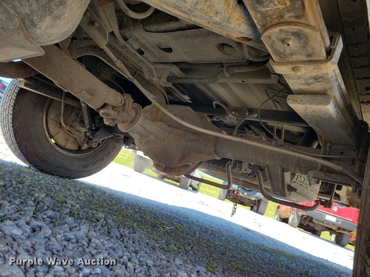 image for item JO9102 2016 Nissan NV 2500HD  van