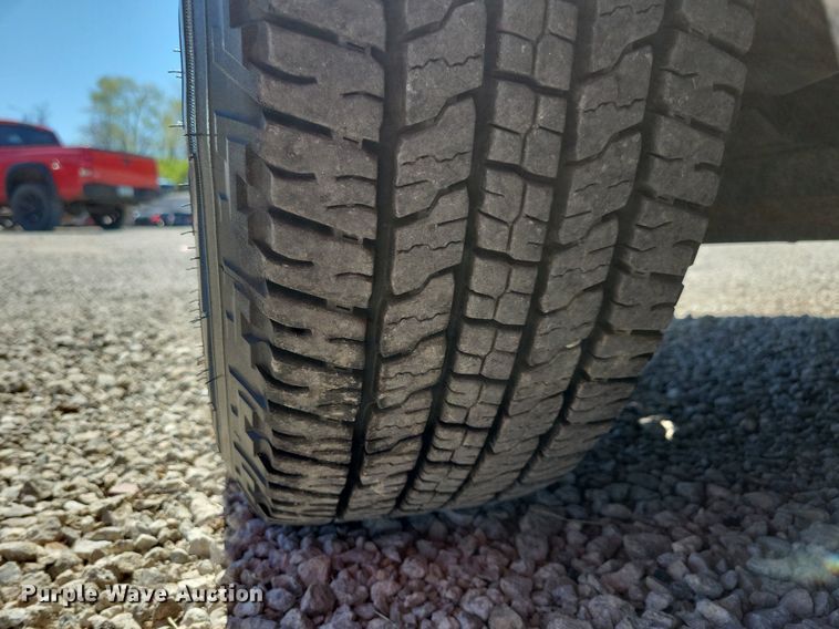 image for item JO9102 2016 Nissan NV 2500HD  van