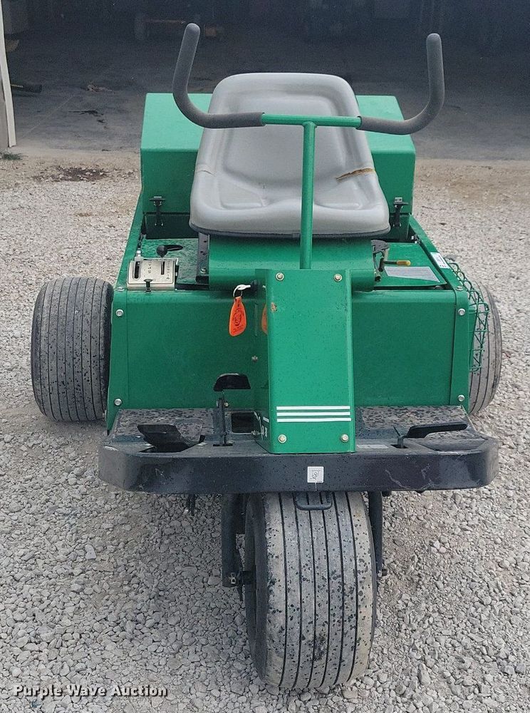 image for item JO9118 1996 Cushman GA30  aerator