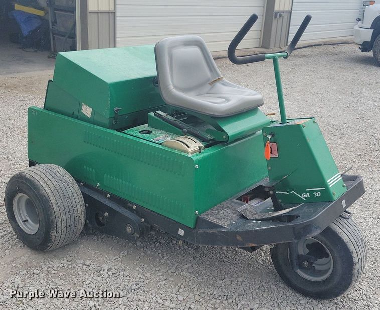 image for item JO9118 1996 Cushman GA30  aerator