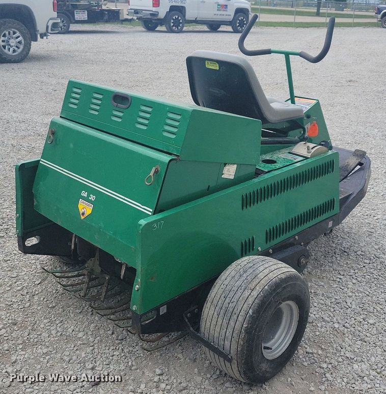 image for item JO9118 1996 Cushman GA30  aerator