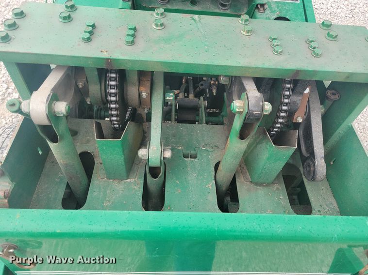 image for item JO9118 1996 Cushman GA30  aerator