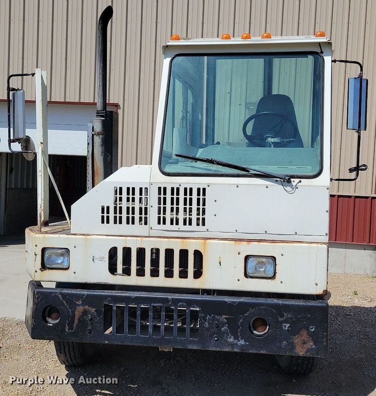 image for item JO9122 2006 Ottawa 30  yard truck