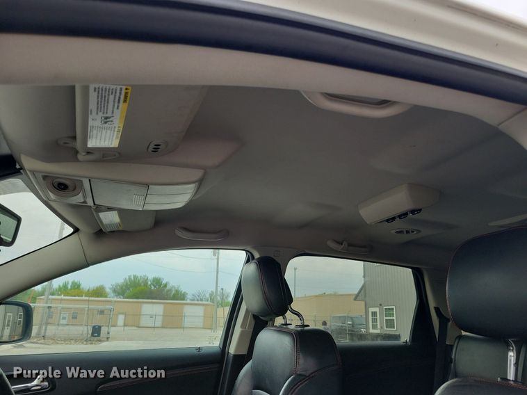 image for item JO9124 2012 Dodge Journey  SUV