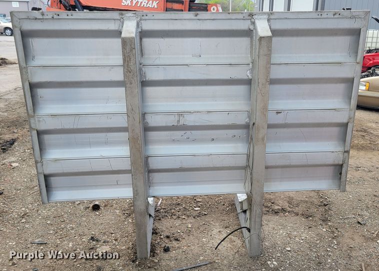 image for item JO9125 Aluminum headache rack