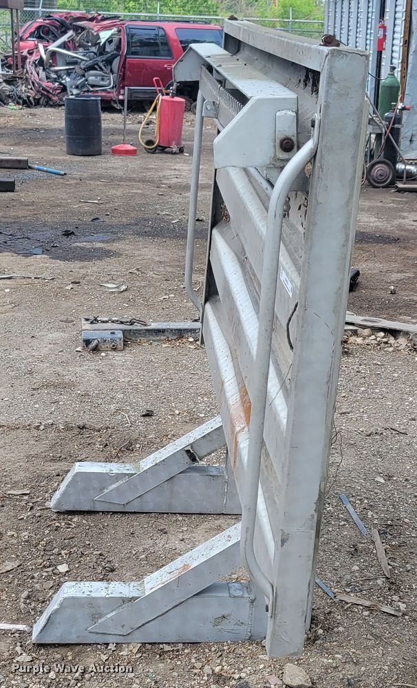 image for item JO9125 Aluminum headache rack