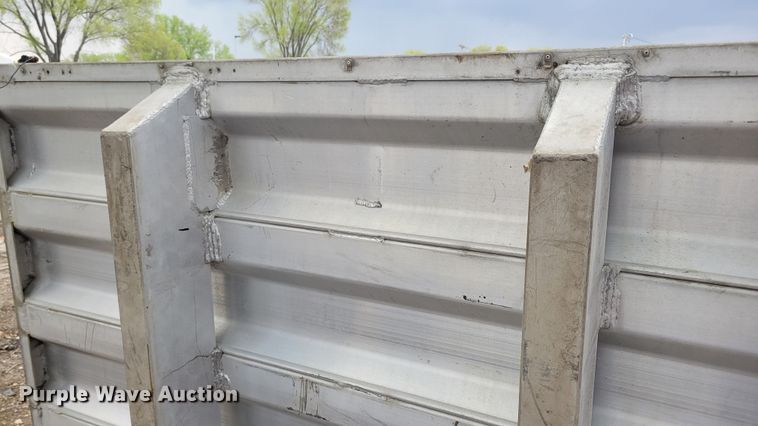 image for item JO9125 Aluminum headache rack