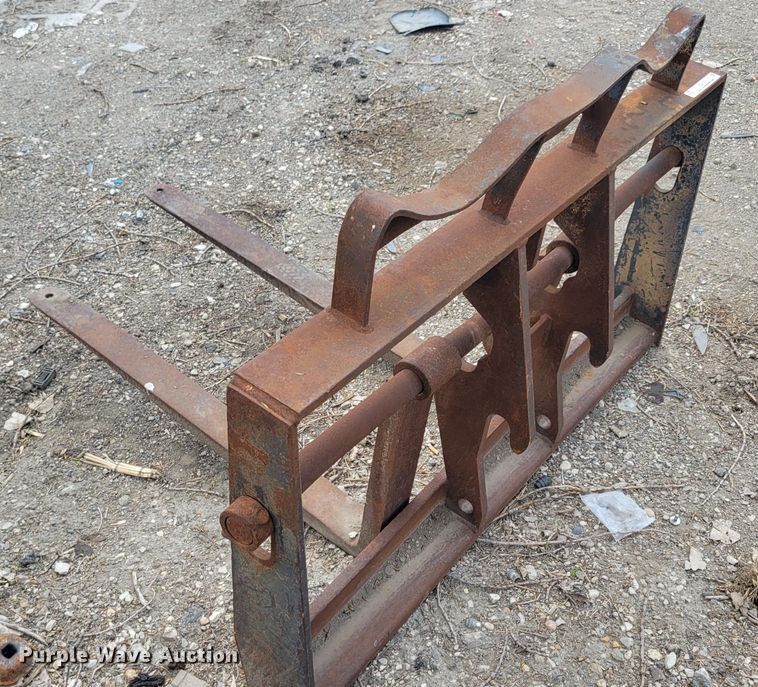 image for item JO9127 SkyTrak  48" L forks