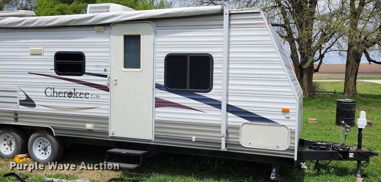 image for item JO9128 2005 Forest River Cherokee Lite  camper