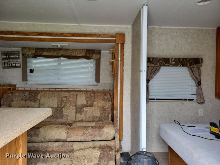 image for item JO9128 2005 Forest River Cherokee Lite  camper