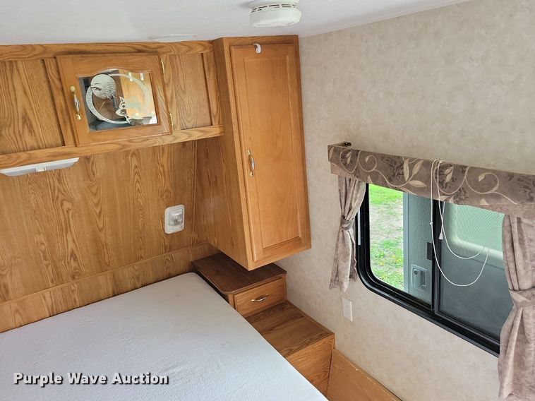 image for item JO9128 2005 Forest River Cherokee Lite  camper