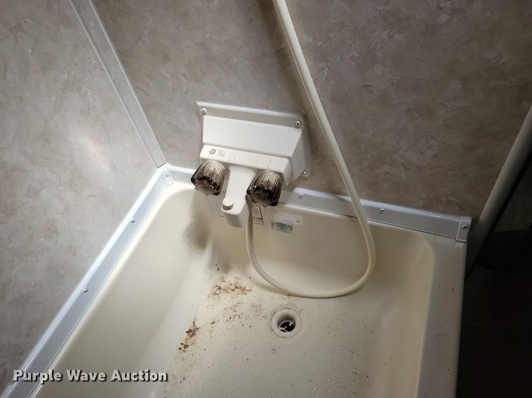 image for item JO9128 2005 Forest River Cherokee Lite  camper