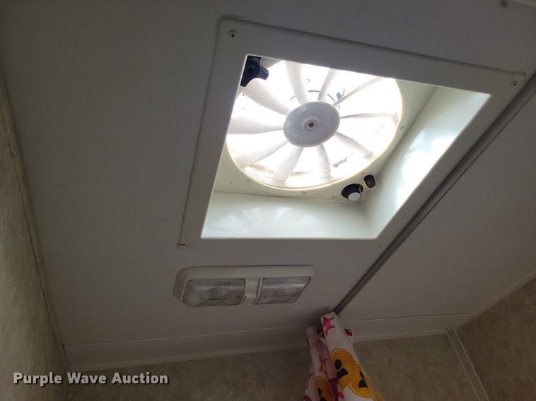 image for item JO9128 2005 Forest River Cherokee Lite  camper