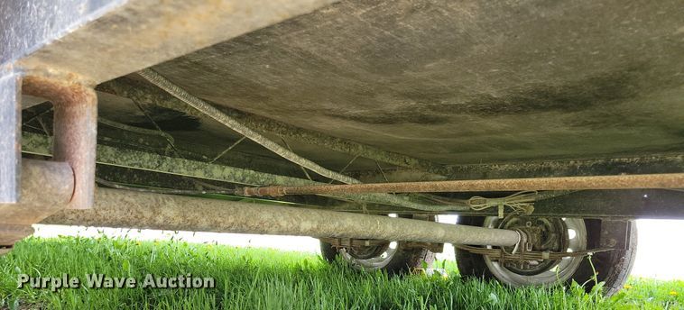 image for item JO9128 2005 Forest River Cherokee Lite  camper