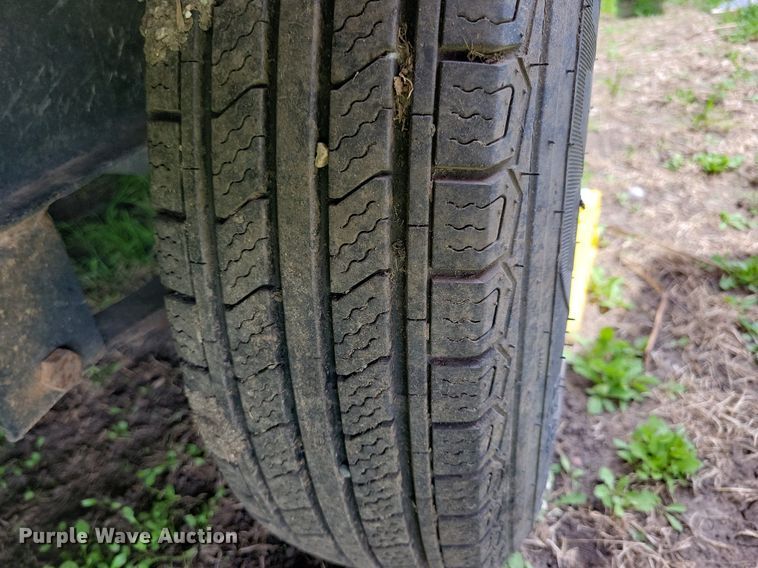 image for item JO9128 2005 Forest River Cherokee Lite  camper