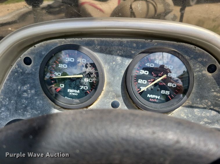 image for item JO9129 2001 Bass Tracker Pro 185  boat