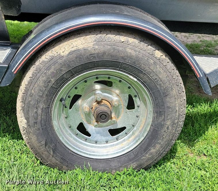 image for item JO9129 2001 Bass Tracker Pro 185  boat