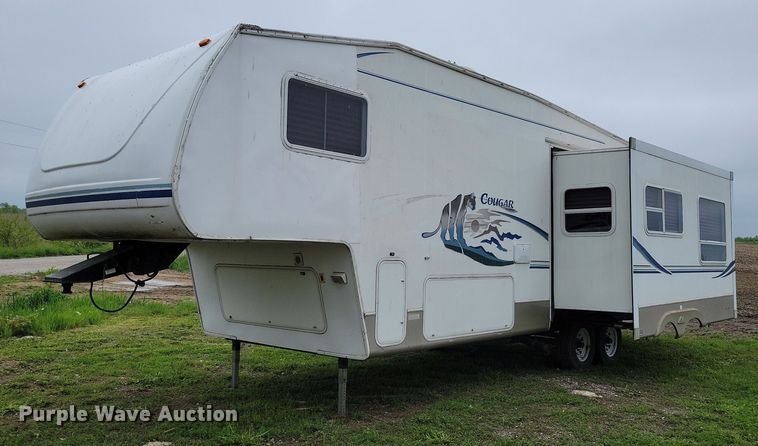 image for item JO9131 2004 Keystone Cougar  camper