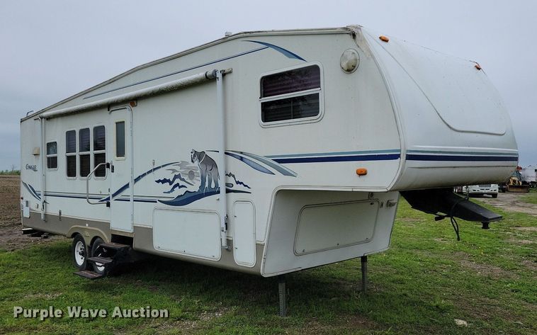 image for item JO9131 2004 Keystone Cougar  camper