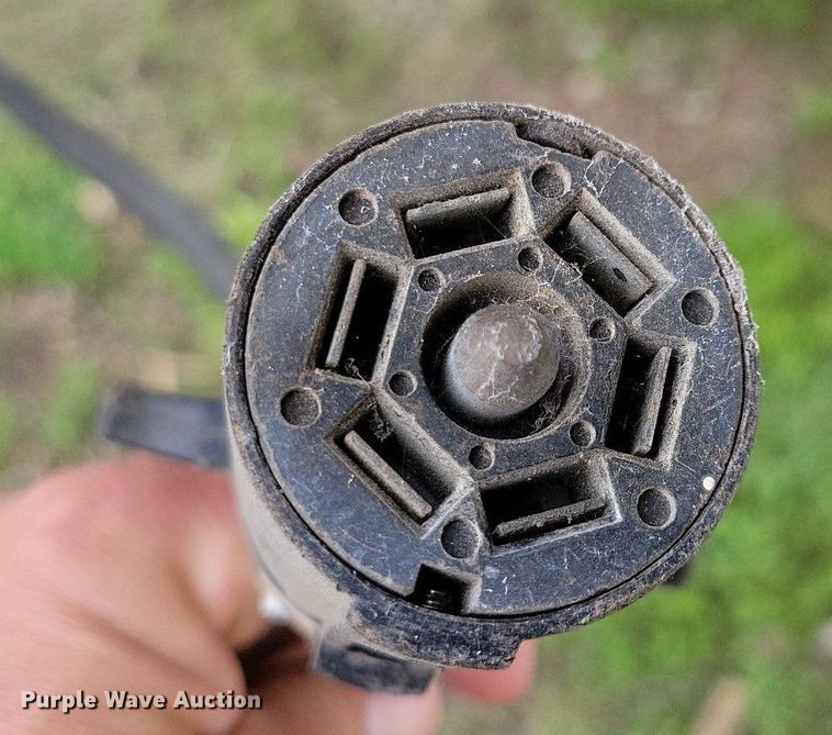 image for item JO9131 2004 Keystone Cougar  camper