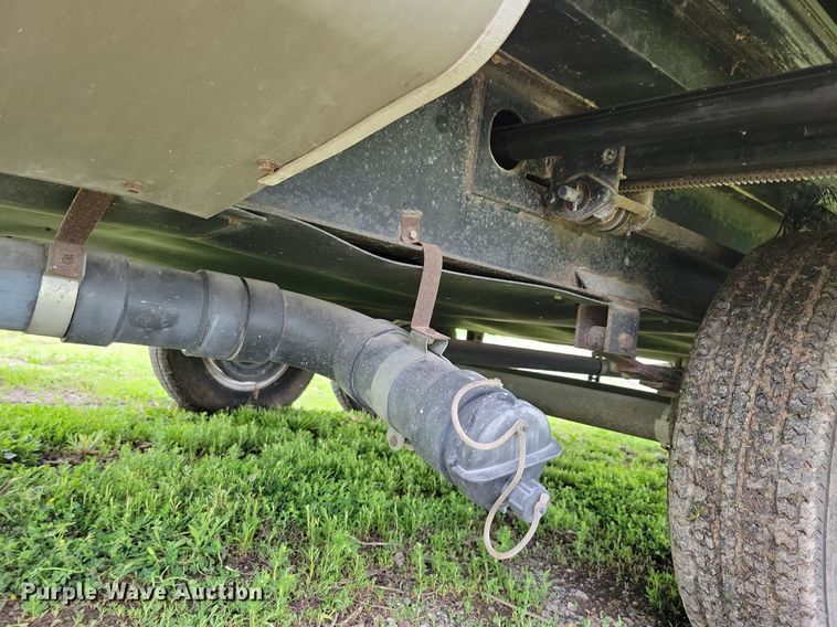 image for item JO9131 2004 Keystone Cougar  camper