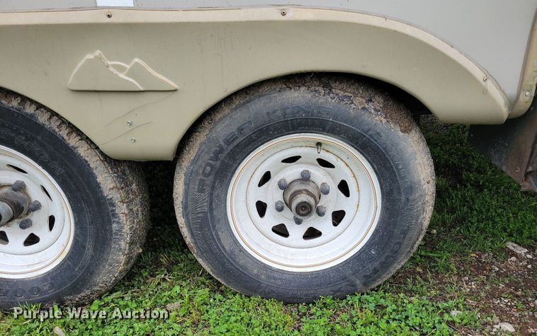 image for item JO9131 2004 Keystone Cougar  camper