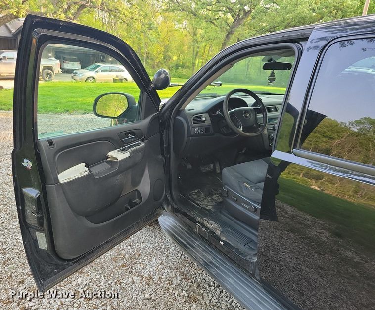 image for item JO9141 2013 Chevrolet Tahoe Police  SUV