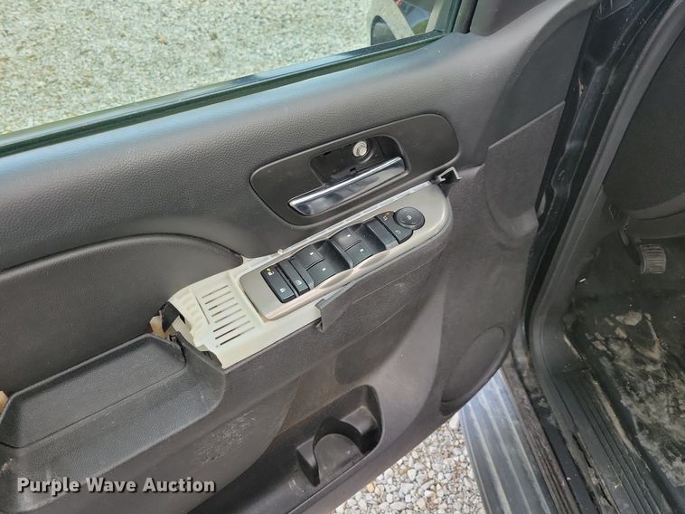 image for item JO9141 2013 Chevrolet Tahoe Police  SUV