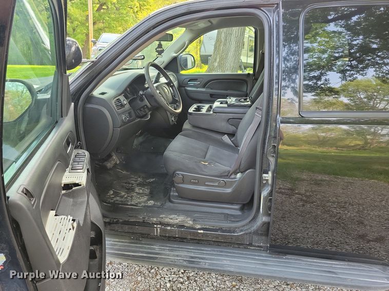 image for item JO9141 2013 Chevrolet Tahoe Police  SUV