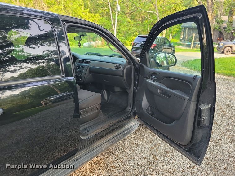 image for item JO9141 2013 Chevrolet Tahoe Police  SUV