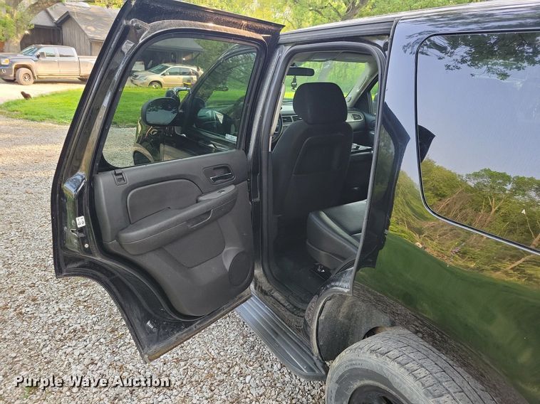 image for item JO9141 2013 Chevrolet Tahoe Police  SUV