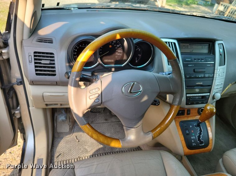 image for item JO9142 2004 Lexus RX 330  SUV