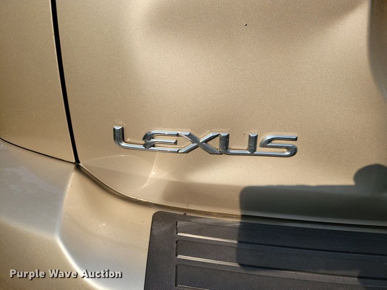 image for item JO9142 2004 Lexus RX 330  SUV