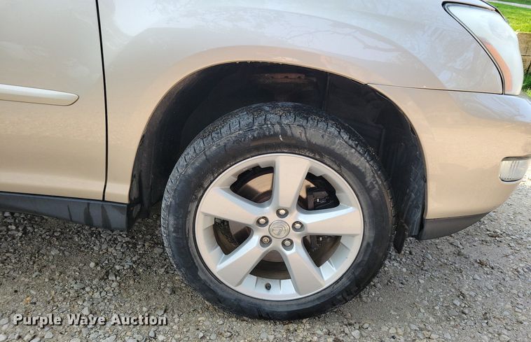 image for item JO9142 2004 Lexus RX 330  SUV