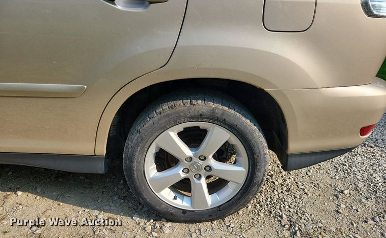 image for item JO9142 2004 Lexus RX 330  SUV