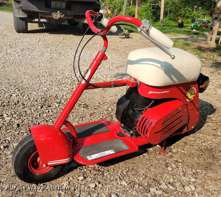 image for item JO9143 Hiawatha Doodle Bug Super  scooter