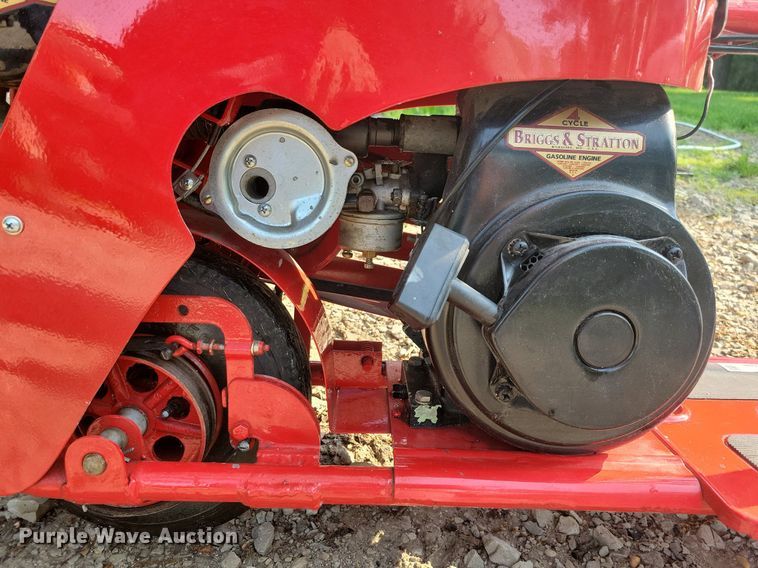 image for item JO9143 Hiawatha Doodle Bug Super  scooter