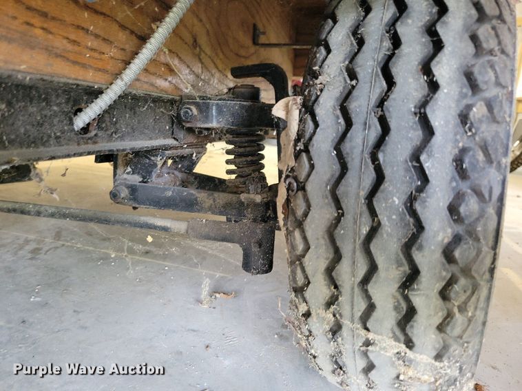 image for item JO9144 1947 Cushman Stake Kar  utility cart