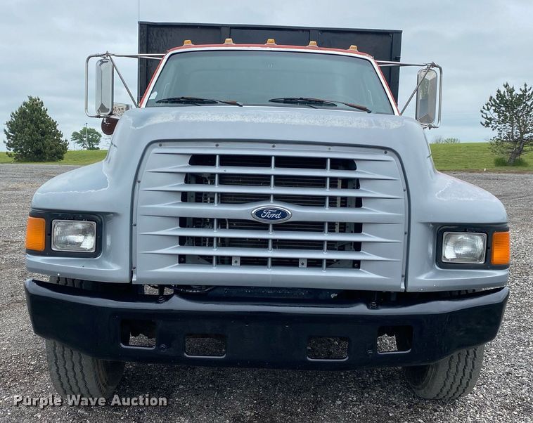 image for item KB9438 1998 Ford F800  dump flatbed truck