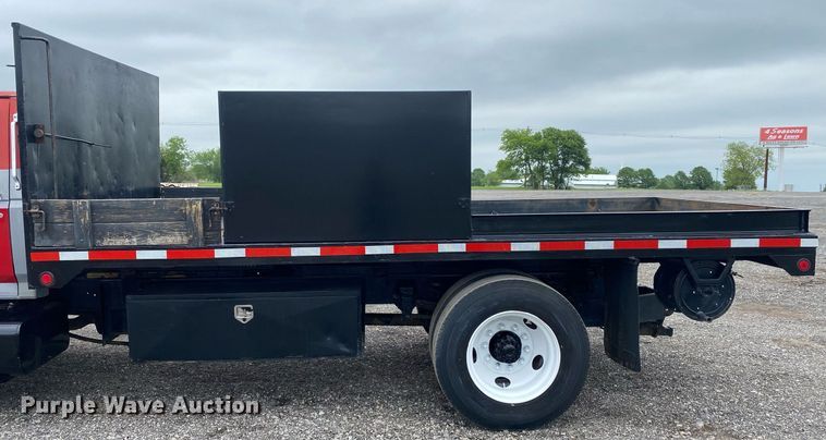 image for item KB9438 1998 Ford F800  dump flatbed truck