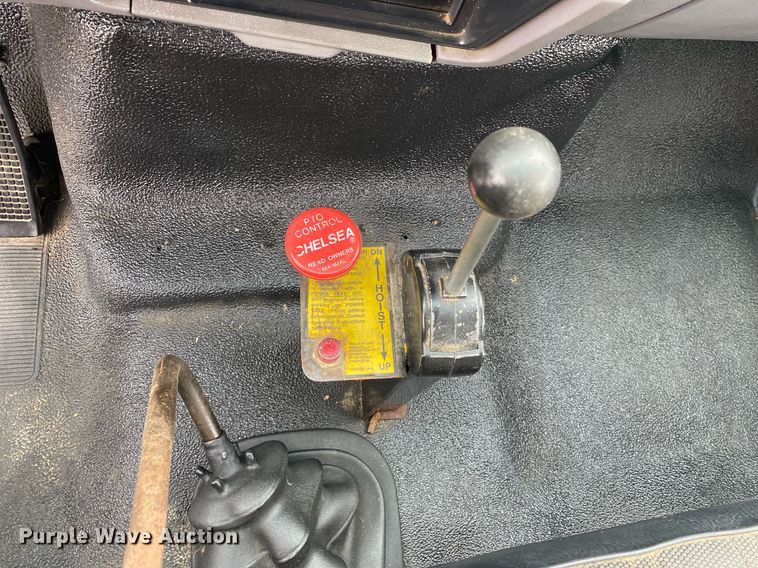 image for item KB9438 1998 Ford F800  dump flatbed truck