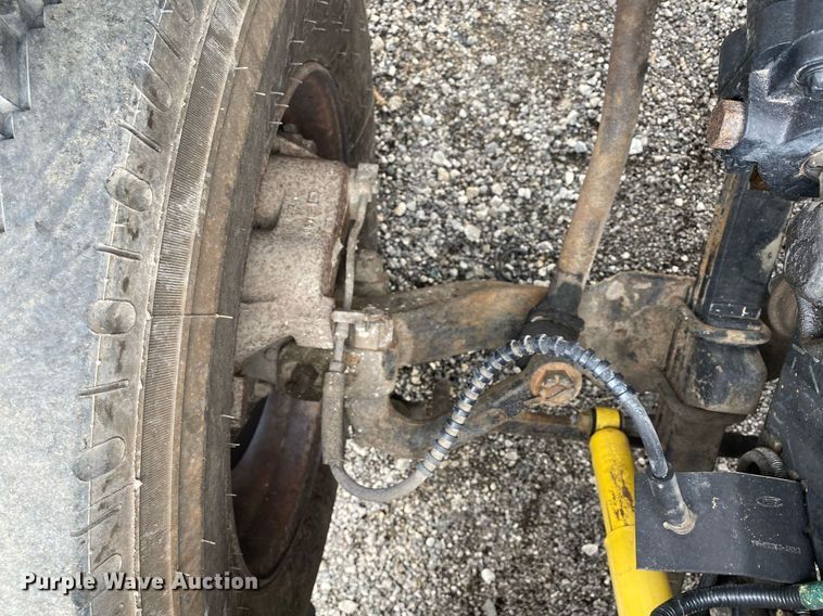 image for item KB9438 1998 Ford F800  dump flatbed truck